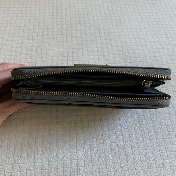 Kate Spade grey wallet - Picture 14 of 16